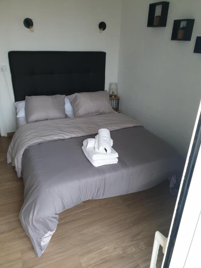 Apartmán Les Pieds Dans L' Eau Empuriabrava Exteriér fotografie